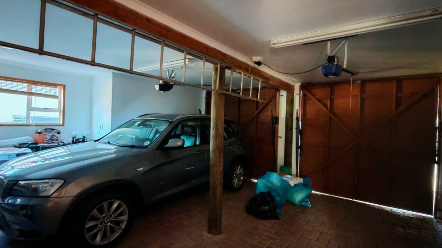 4 Bedroom Property for Sale in Tergniet Western Cape